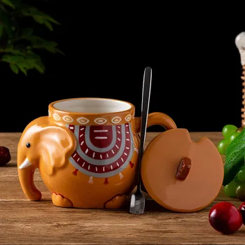 400 ml Yaratıcı 3D Fil Seramik Kupa Karikatür Sevimli Hayvan Kabartmalı Fincan Kişilik Eğilim Kahve kapaklı kupa Kaşık seramik fincan