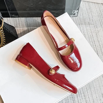 Loafer'lar Flats Kadın Ayakkabı Lüks Moda Retro Tasarım Patent Deri 2.5 cm Yüksek Topuklu Mary Jane rahat ayakkabılar Kadın 2022 İçin