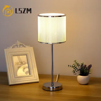 E14 Modern Minimalist LED masa lambaları ev dekor LED masa lambası karartma göz koruması LED Gece lambası akrilik atmosfer ışıkları
